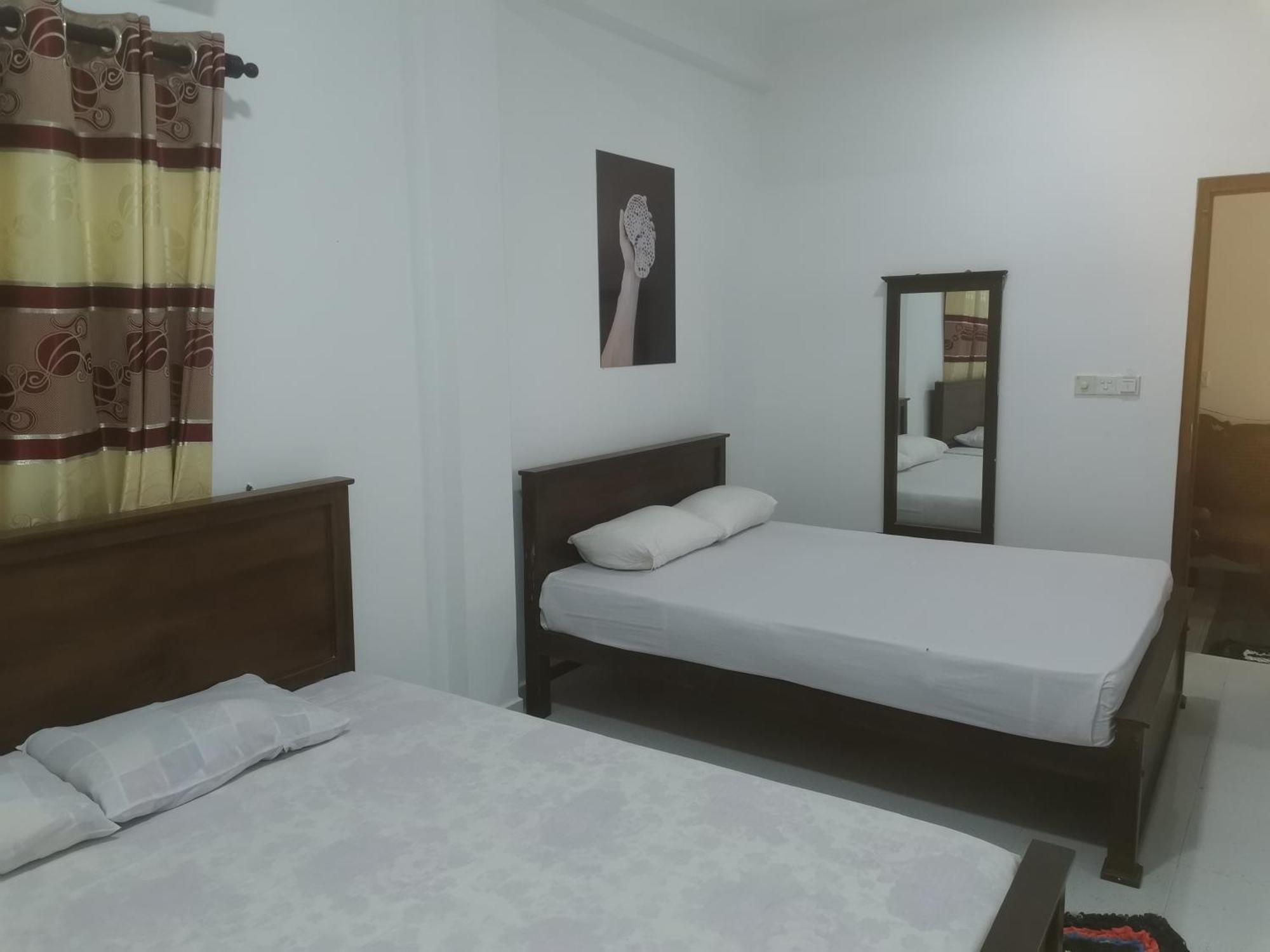 Surf Reef Beach 亭可马里 外观 照片