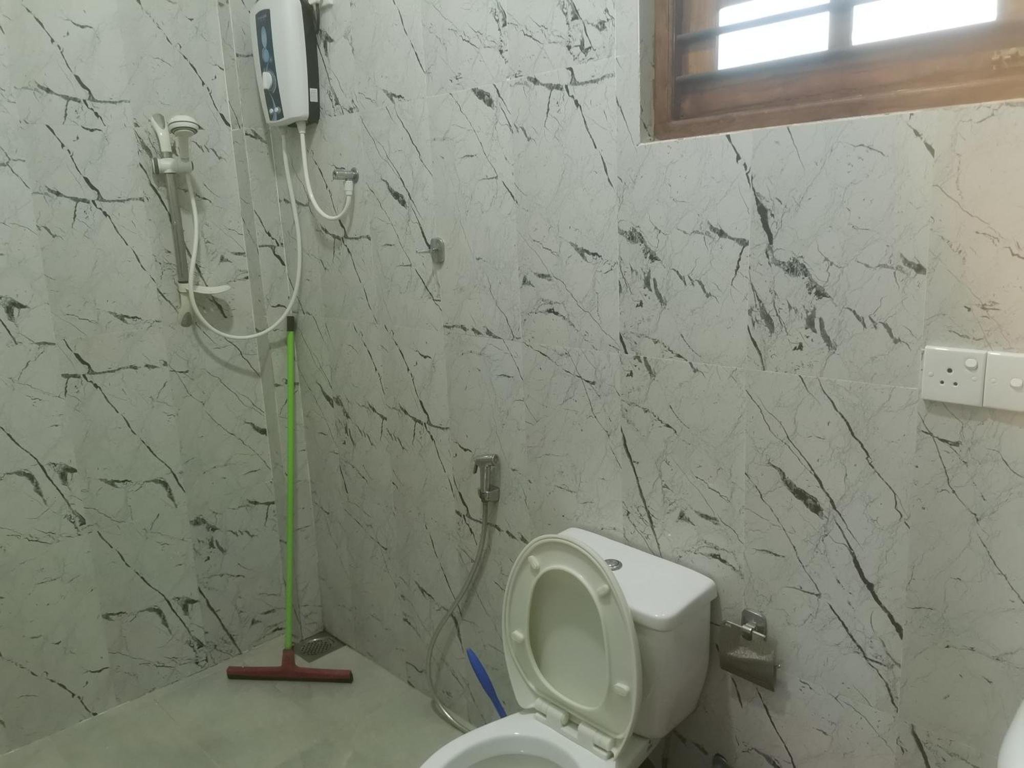 Surf Reef Beach 亭可马里 外观 照片