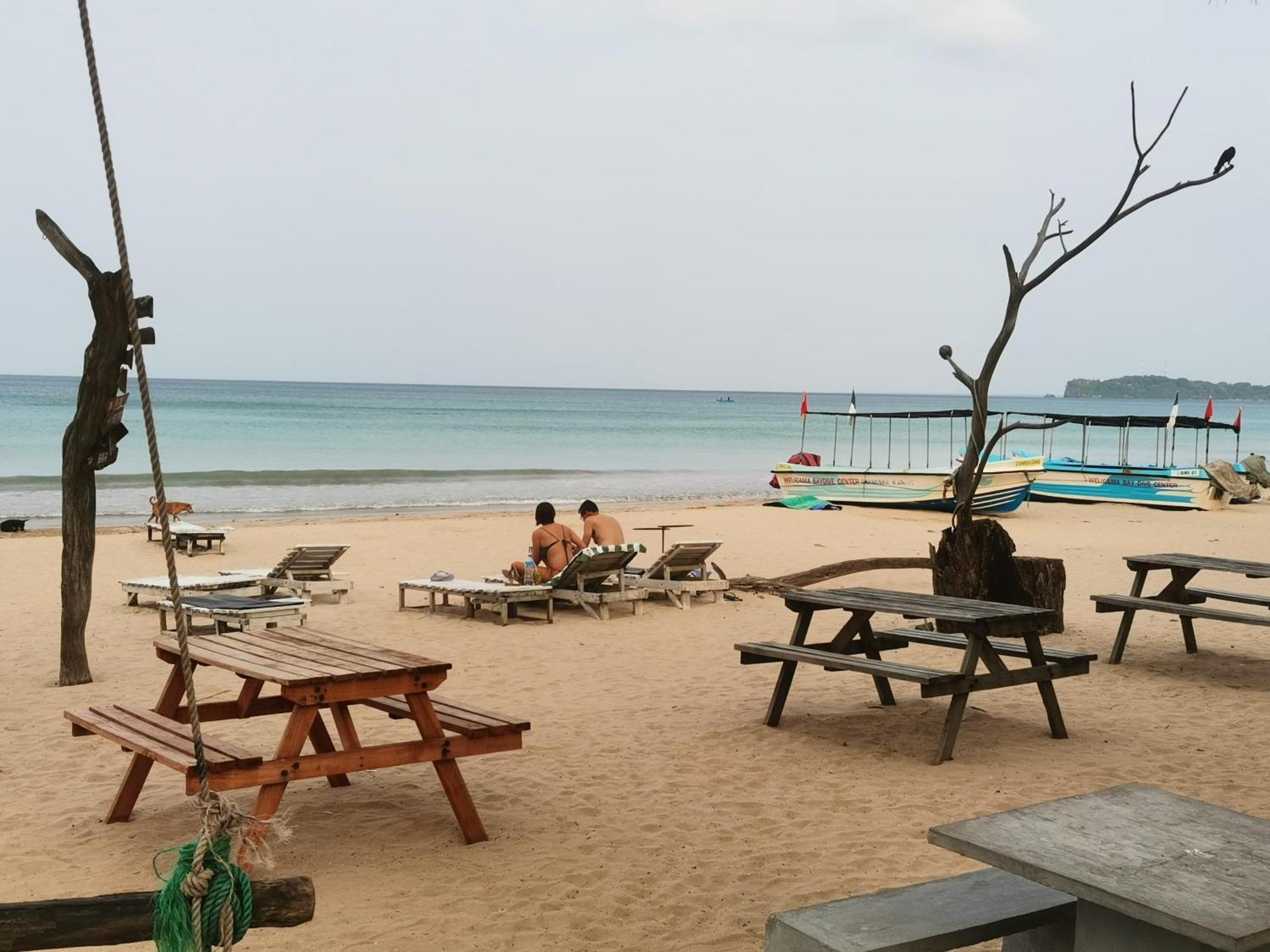 Surf Reef Beach 亭可马里 外观 照片