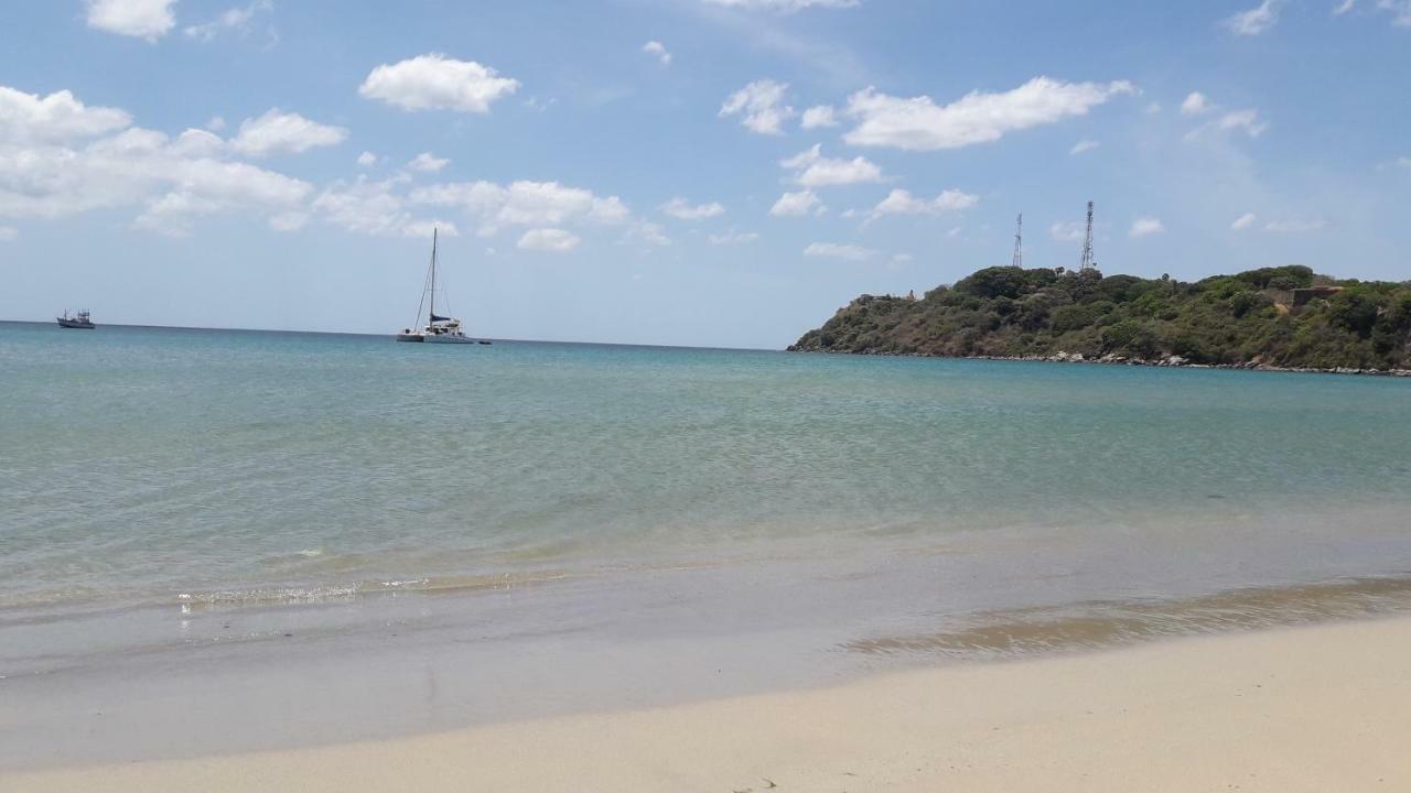 Surf Reef Beach 亭可马里 外观 照片